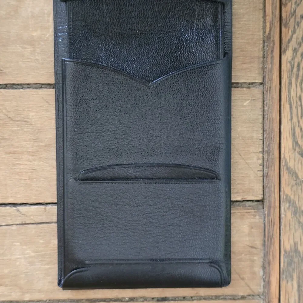 Vintage Buxton Men’s Leather Wallets 1 Black 1 Burgundy Lot Of 2 With Boxes READ
